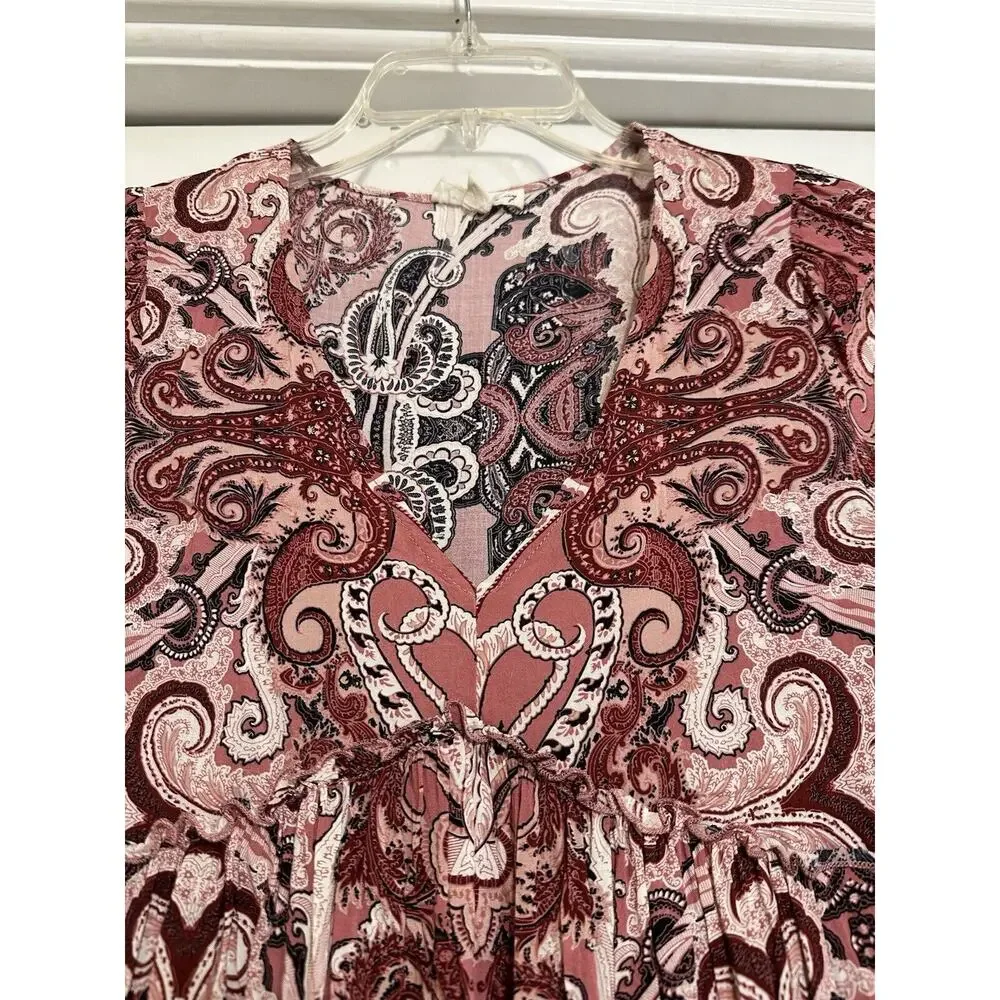 Jane and Delancey women’s beautiful
